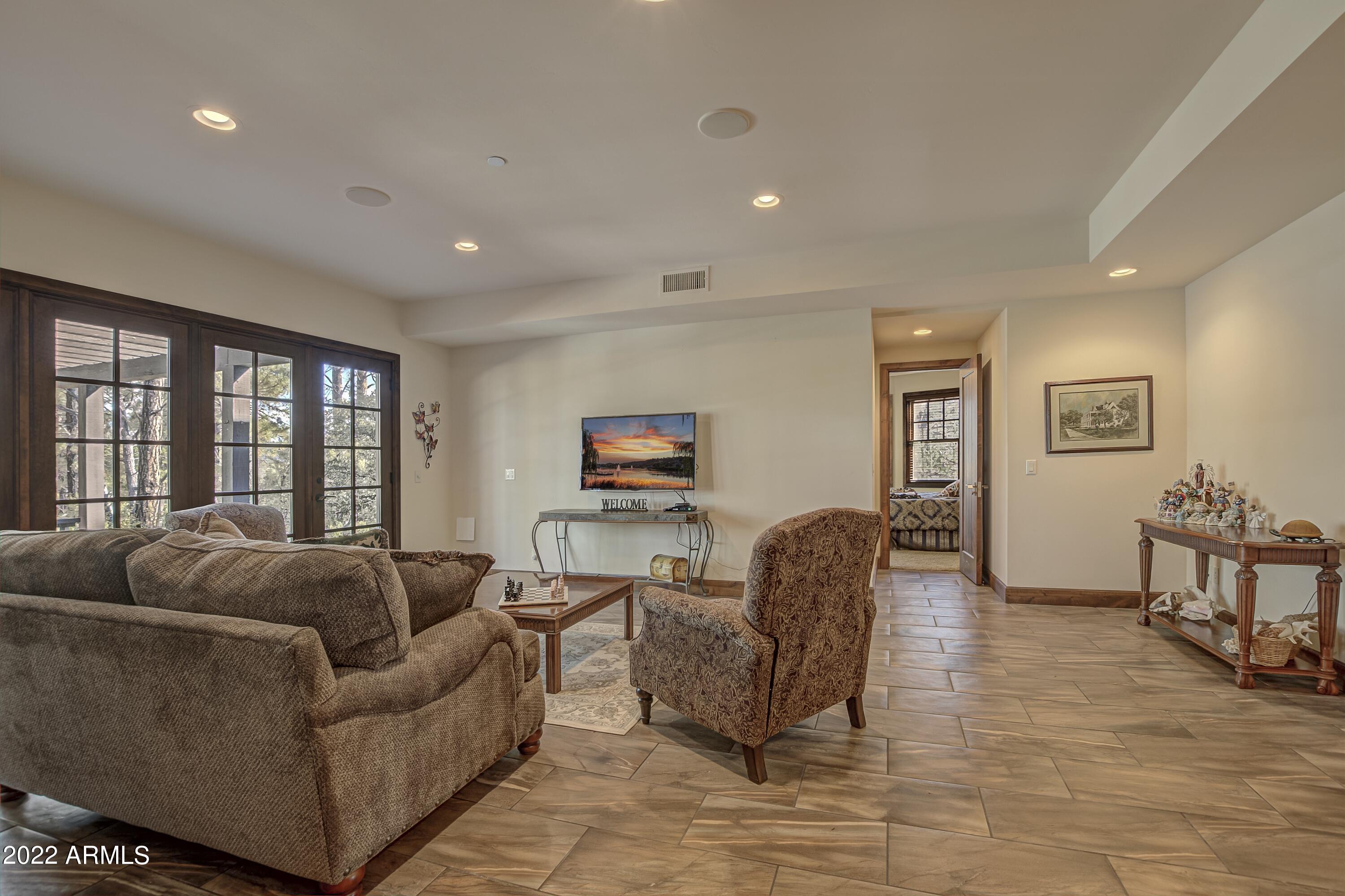 2800 East Rim Club Drive Payson, AZ 85541 - Photo 55 of 101 Family Room