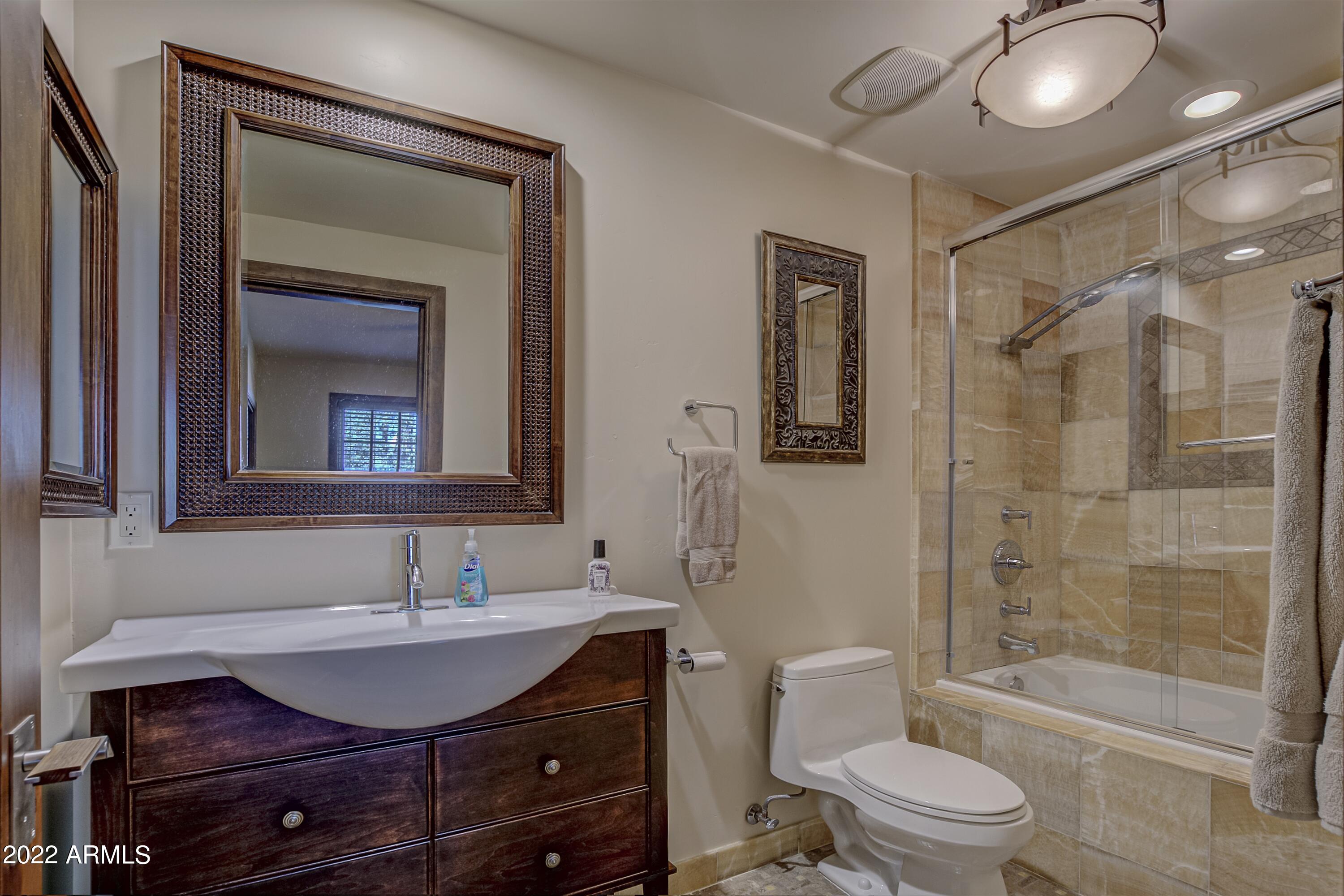 2800 East Rim Club Drive Payson, AZ 85541 - Photo 61 of 101 Downstairs Guest Suite Bath