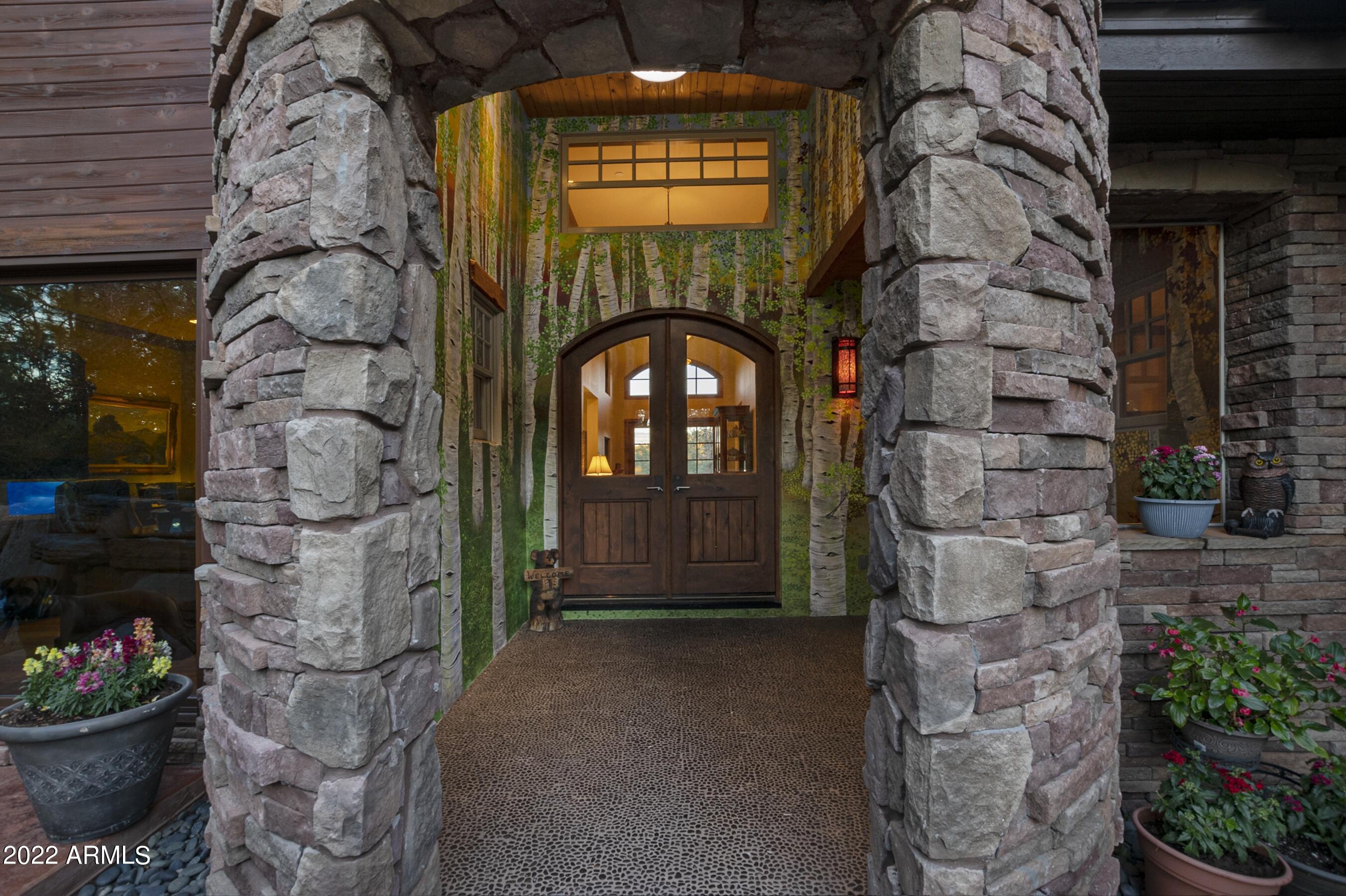 2800 East Rim Club Drive Payson, AZ 85541 - Photo 9 of 101 Covered Front Patio