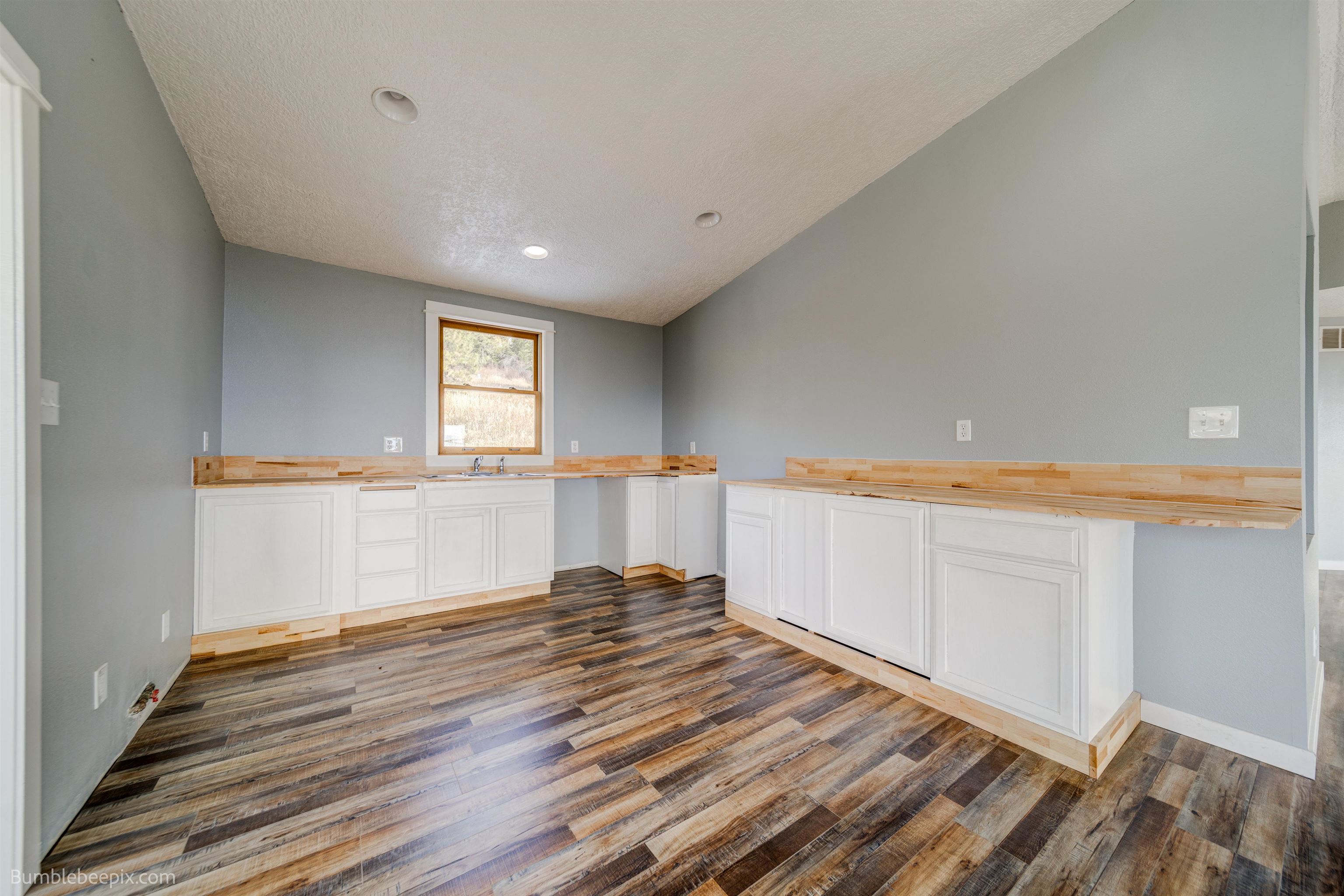 2534 Bodie Mountain Road Colville, WA 99114 - Photo 14 of 36