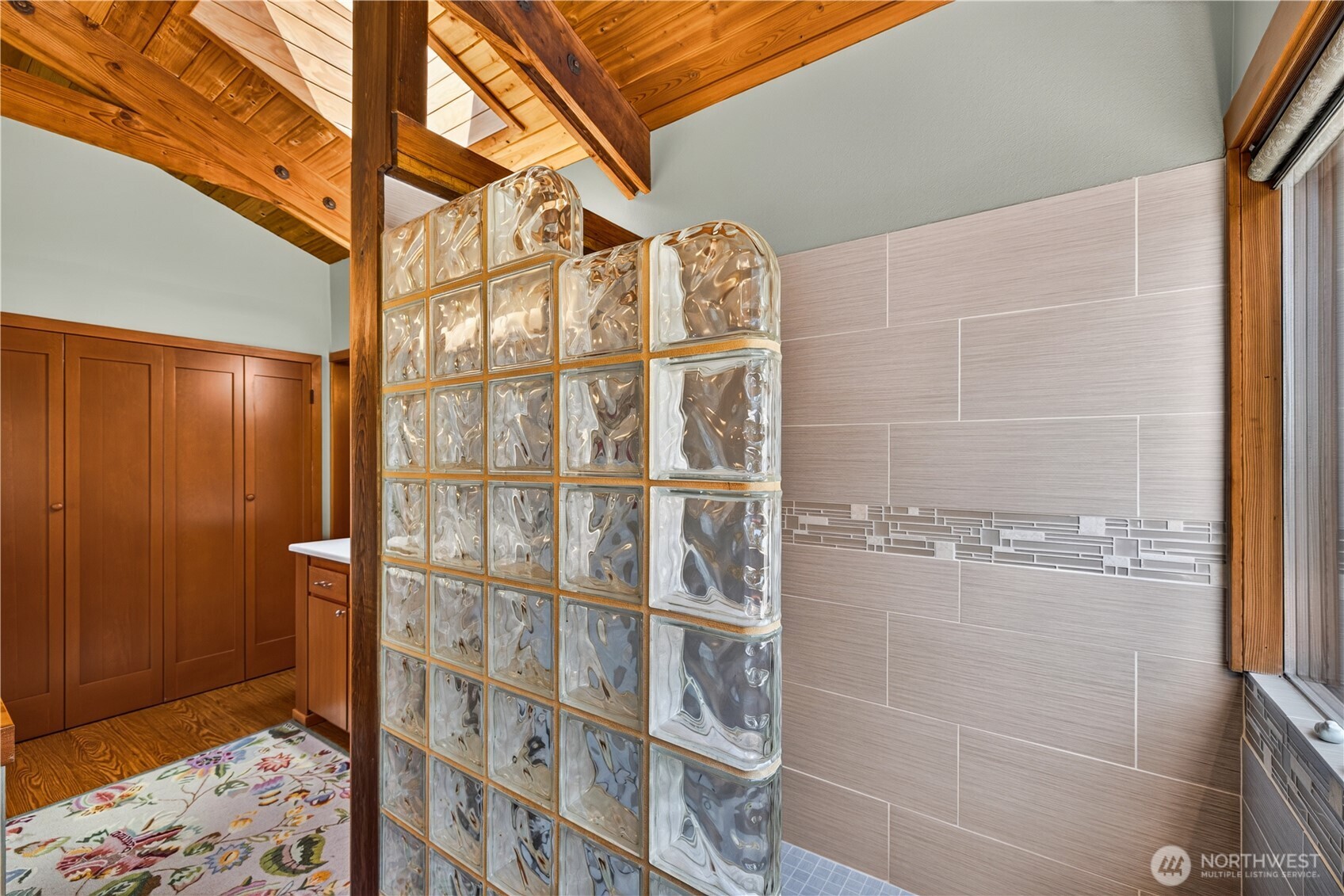 14122 Ervine Road Anacortes, WA 98221 - Photo 21 of 40