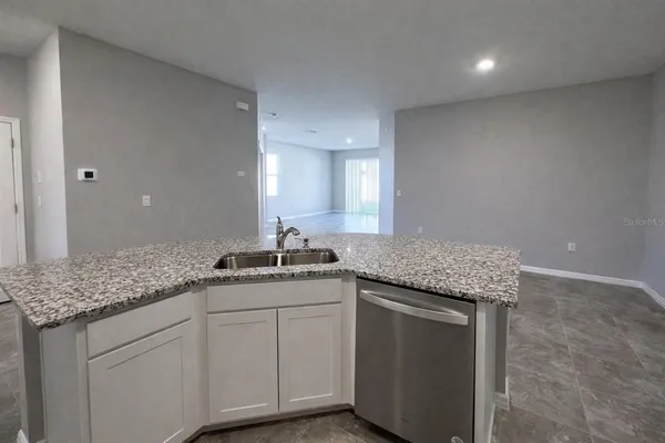 $2,200 | 31101 Mango Fade Way, San Antonio, FL 33576