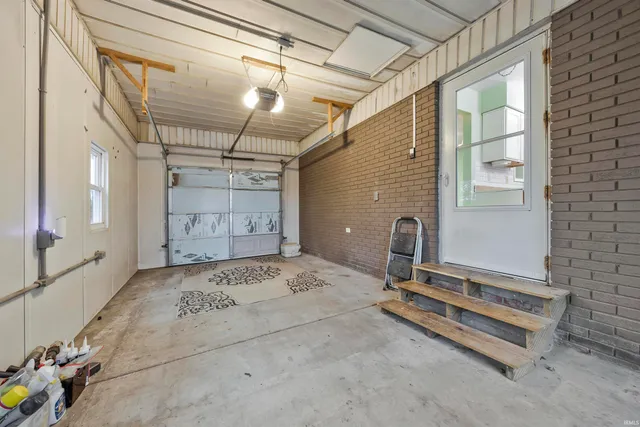 $219,900 | 9819 Blake Road, Wadesville, IN 47638