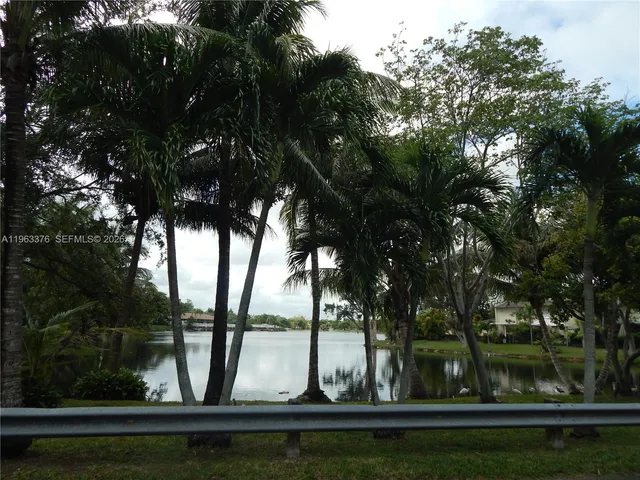 $2,650 | 6959 Southwest 110th Court, Miami, FL 33173