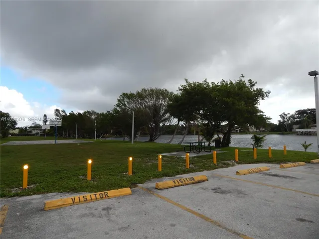 $2,650 | 6959 Southwest 110th Court, Miami, FL 33173