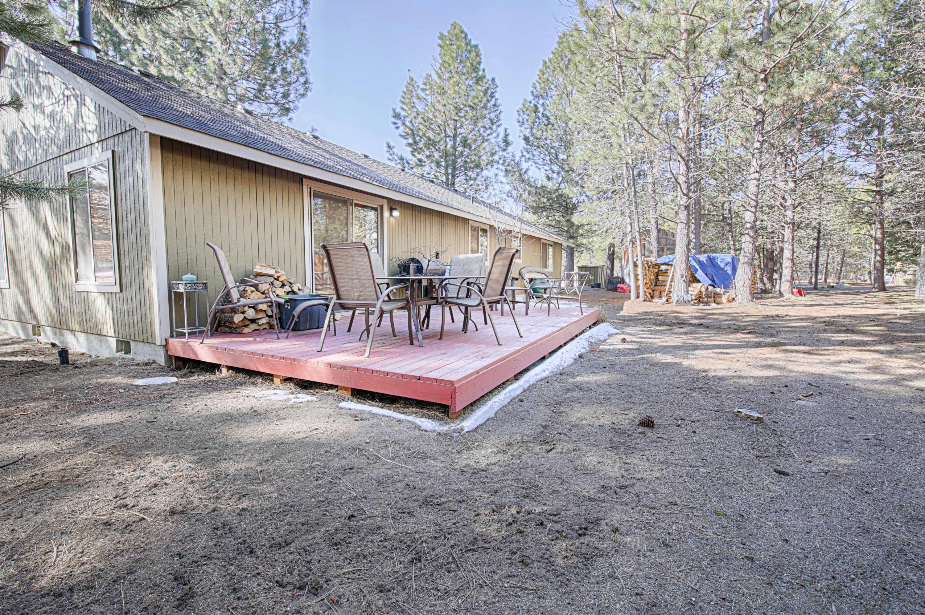 15900 Old Mill Road La Pine, OR 97739 - Photo 15 of 18 Back deck and shed.
