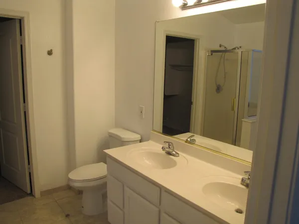 $2,400 | 2315 South Peppertree Drive, Gilbert, AZ 85295