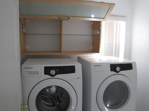 $2,400 | 2315 South Peppertree Drive, Gilbert, AZ 85295