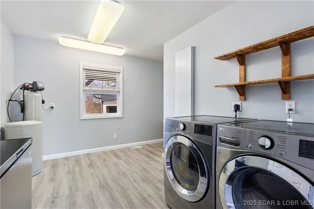 $895,000 | 172 Flagstone Road, Gravois Mills, MO 65037