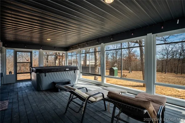 $875,000 | 172 Flagstone Road, Gravois Mills, MO 65037