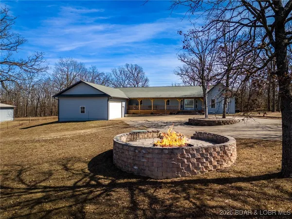 $875,000 | 172 Flagstone Road, Gravois Mills, MO 65037