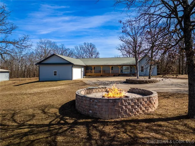 $895,000 | 172 Flagstone Road, Gravois Mills, MO 65037
