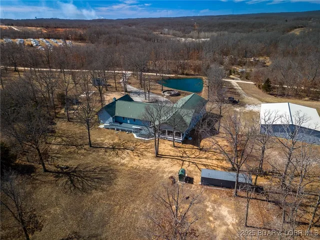 $895,000 | 172 Flagstone Road, Gravois Mills, MO 65037