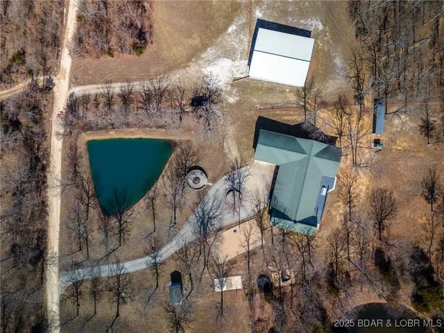 $895,000 | 172 Flagstone Road, Gravois Mills, MO 65037