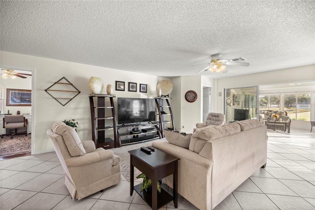 9452 Southwest 93rd Loop Ocala, FL 34481 - Photo 10 of 51 Gallery Image 10