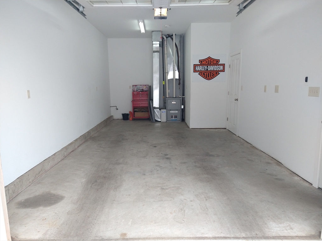 26 Russell Street, Unit AB Hadley, MA 01035 - Photo 29 of 42