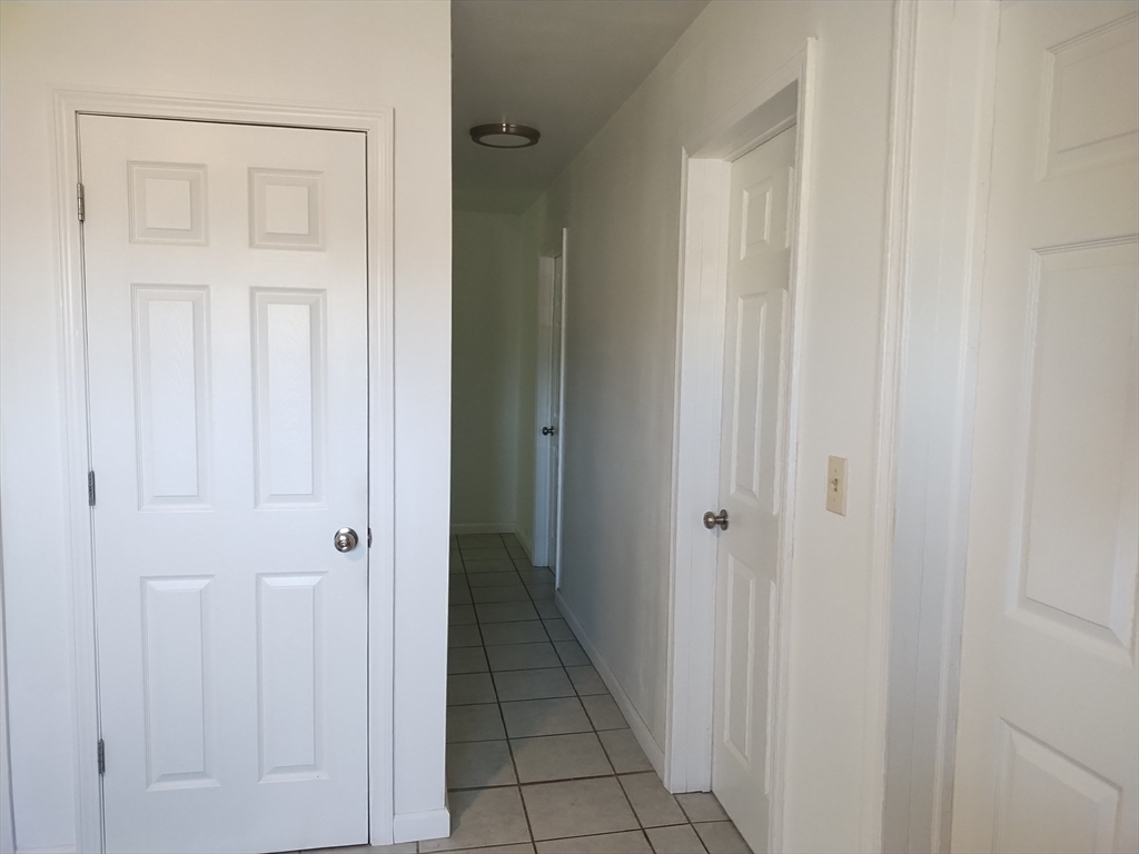 26 Russell Street, Unit AB Hadley, MA 01035 - Photo 33 of 42