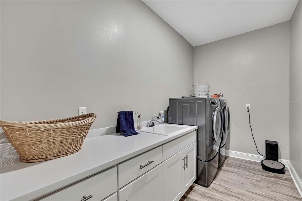 9504 Earthwind Court Weeki Wachee, FL 34613 - Photo 33 of 48