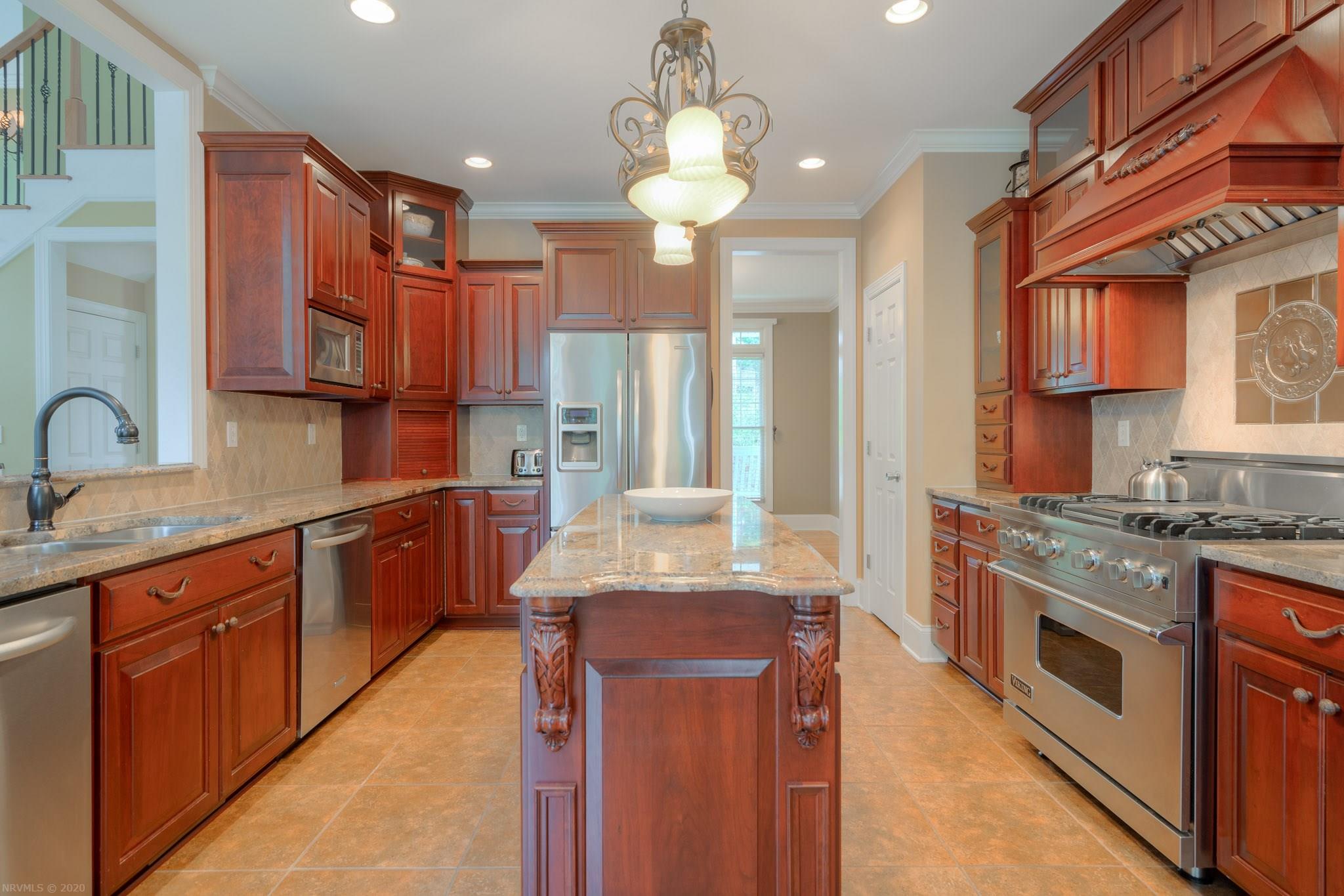 1061 Green Ridge Road Christiansburg, VA 24073 - Photo 22 of 70 Gallery Image 22