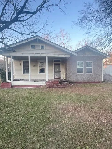 $59,900 | 801 East Waring Street, Waycross, GA 31501
