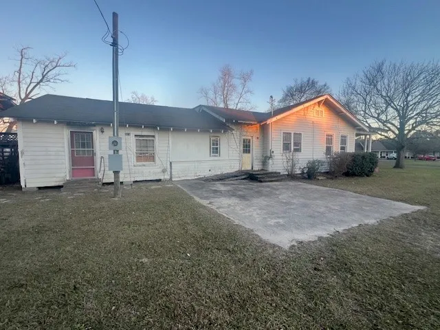 $59,900 | 801 East Waring Street, Waycross, GA 31501