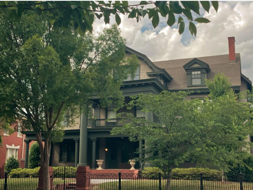 525 East 4th Street Chattanooga, TN 37403 - Photo 1 of 1 Screen Shot 2021-06-03 at 8.47.46 AM