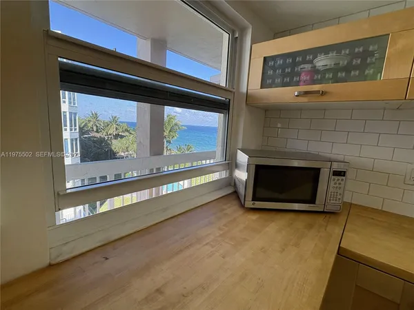 $499,000 | 1069 Hillsboro Mile, Unit 603, Hillsboro Beach, FL 33062