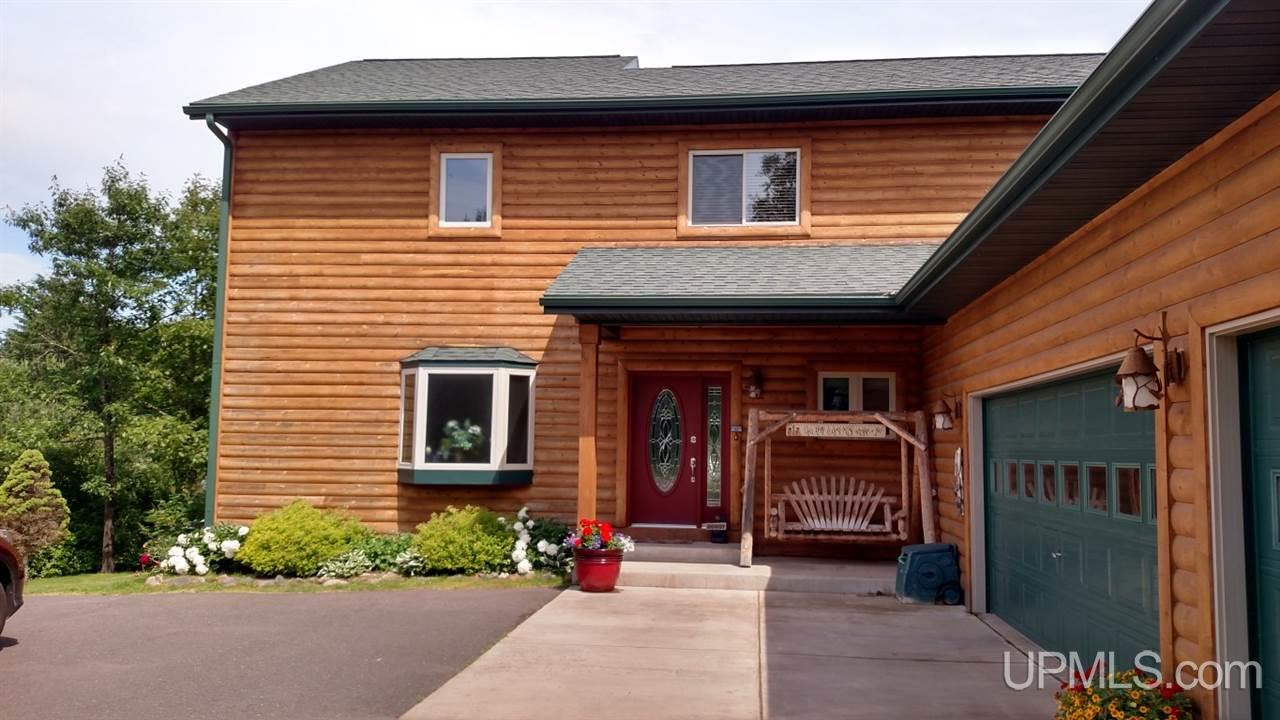 3 Saxon Road Montreal, WI 54550 - Photo 2 of 32 Gallery Image 2
