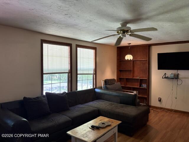 125 Tall Oak Road Albrightsville, PA 18210 - Photo 4 of 28 IMG_1305