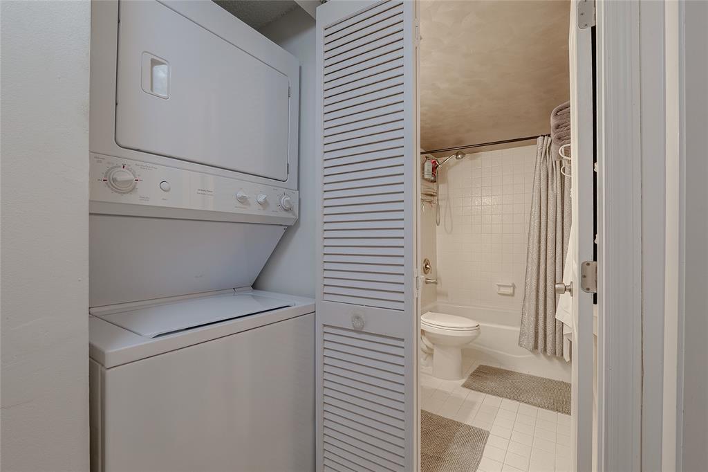 3920 Inverrary Boulevard, Unit 404C Lauderhill, FL 33319 - Photo 28 of 51