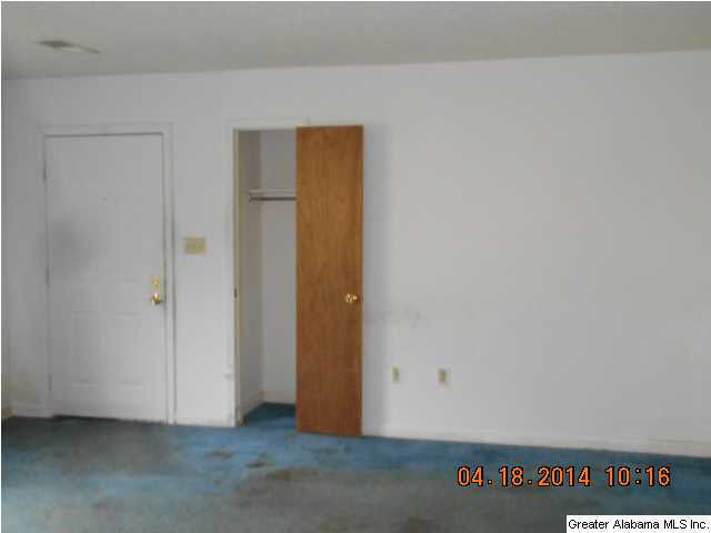 729 Crowne Road Birmingham, AL 35224 - Photo 7 of 10