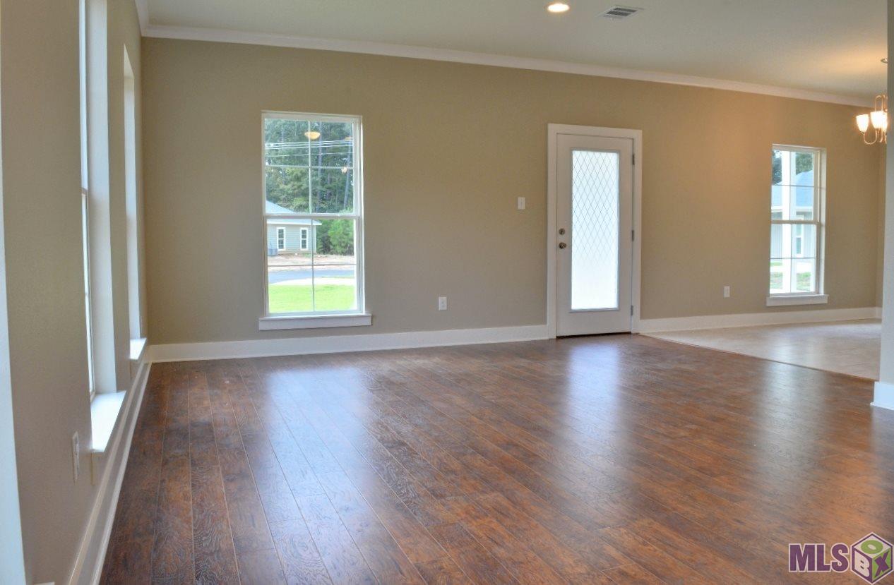 30674 Milton Road Walker, LA 70785 - Photo 12 of 26 Gallery Image 12
