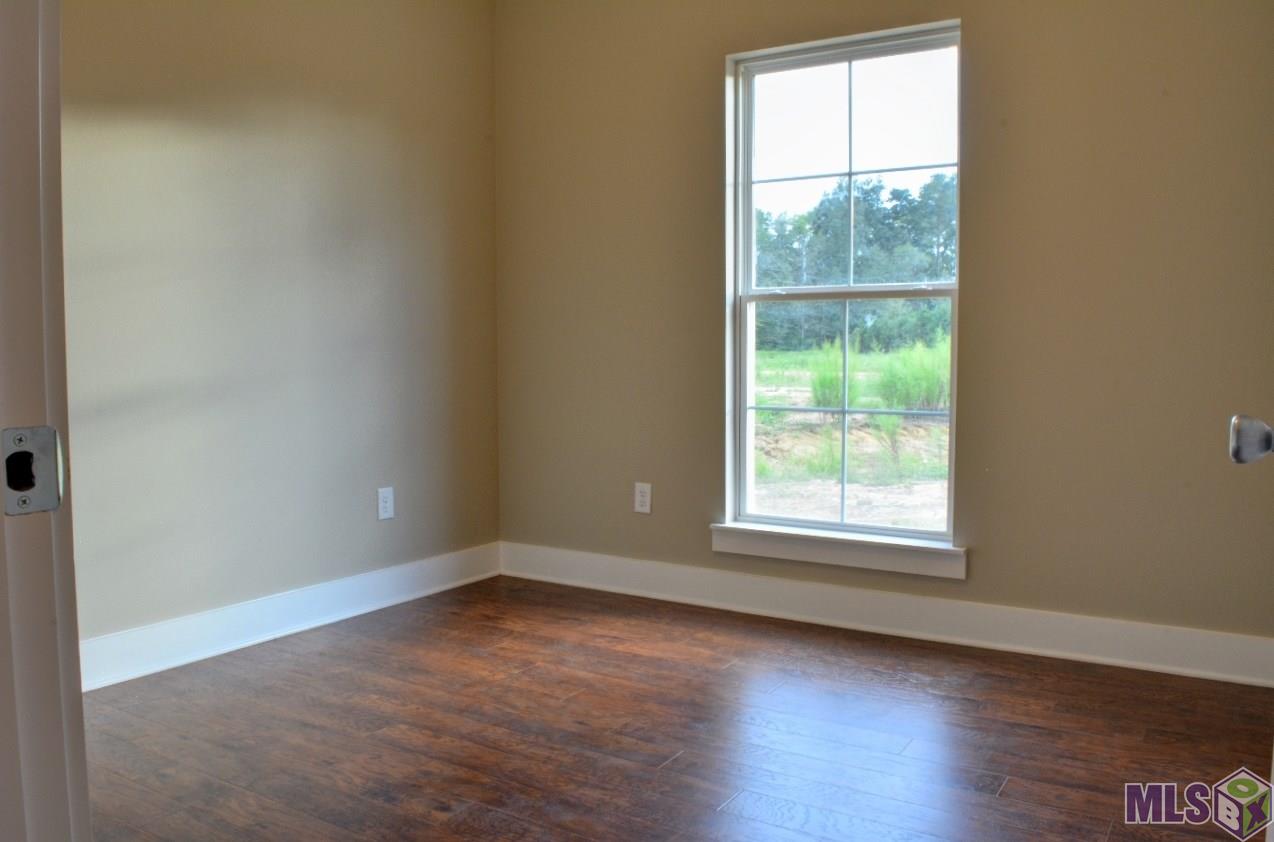 30674 Milton Road Walker, LA 70785 - Photo 18 of 26 Gallery Image 18