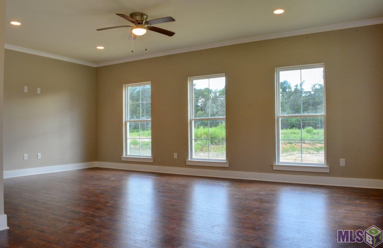 30674 Milton Road Walker, LA 70785 - Photo 3 of 26 Gallery Image 3