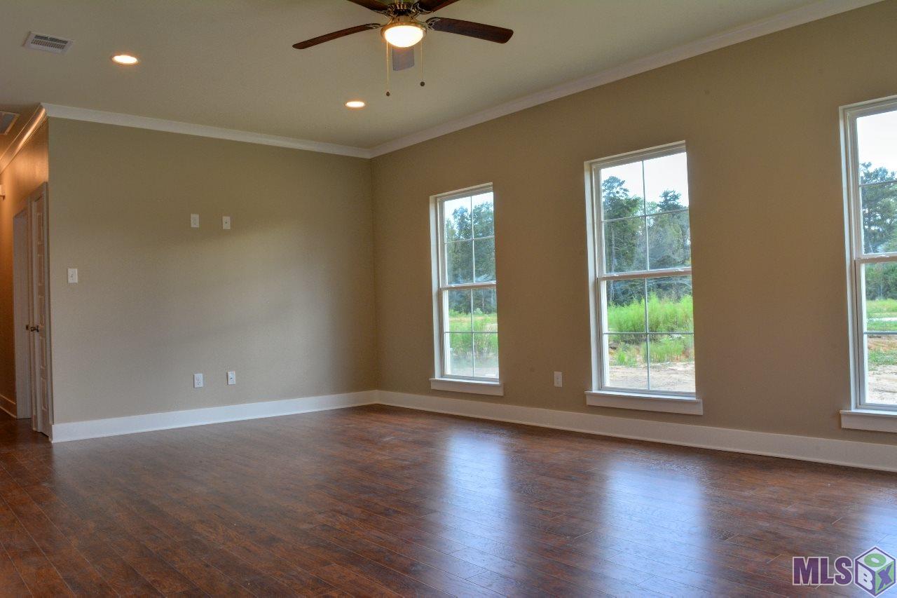 30674 Milton Road Walker, LA 70785 - Photo 6 of 26 Gallery Image 6