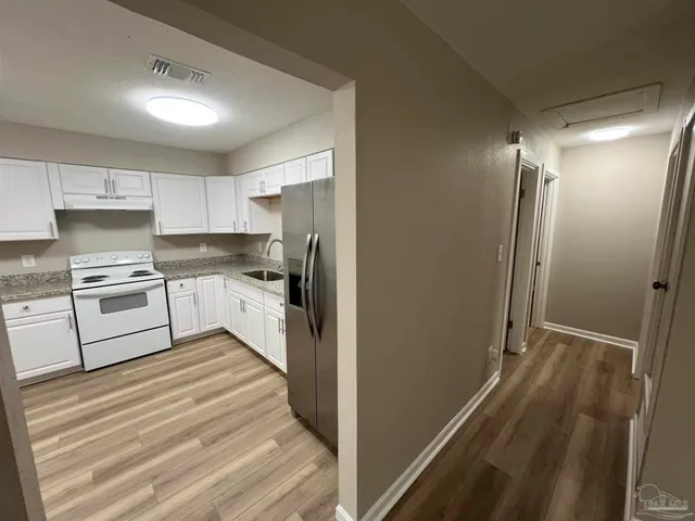 $1,050 | 821 Calhoun Avenue, Unit A, Pensacola, FL 32507
