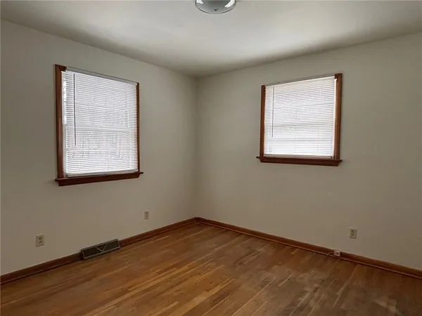 $177,900 | 9 Nelson Street, Murray, NY 14470