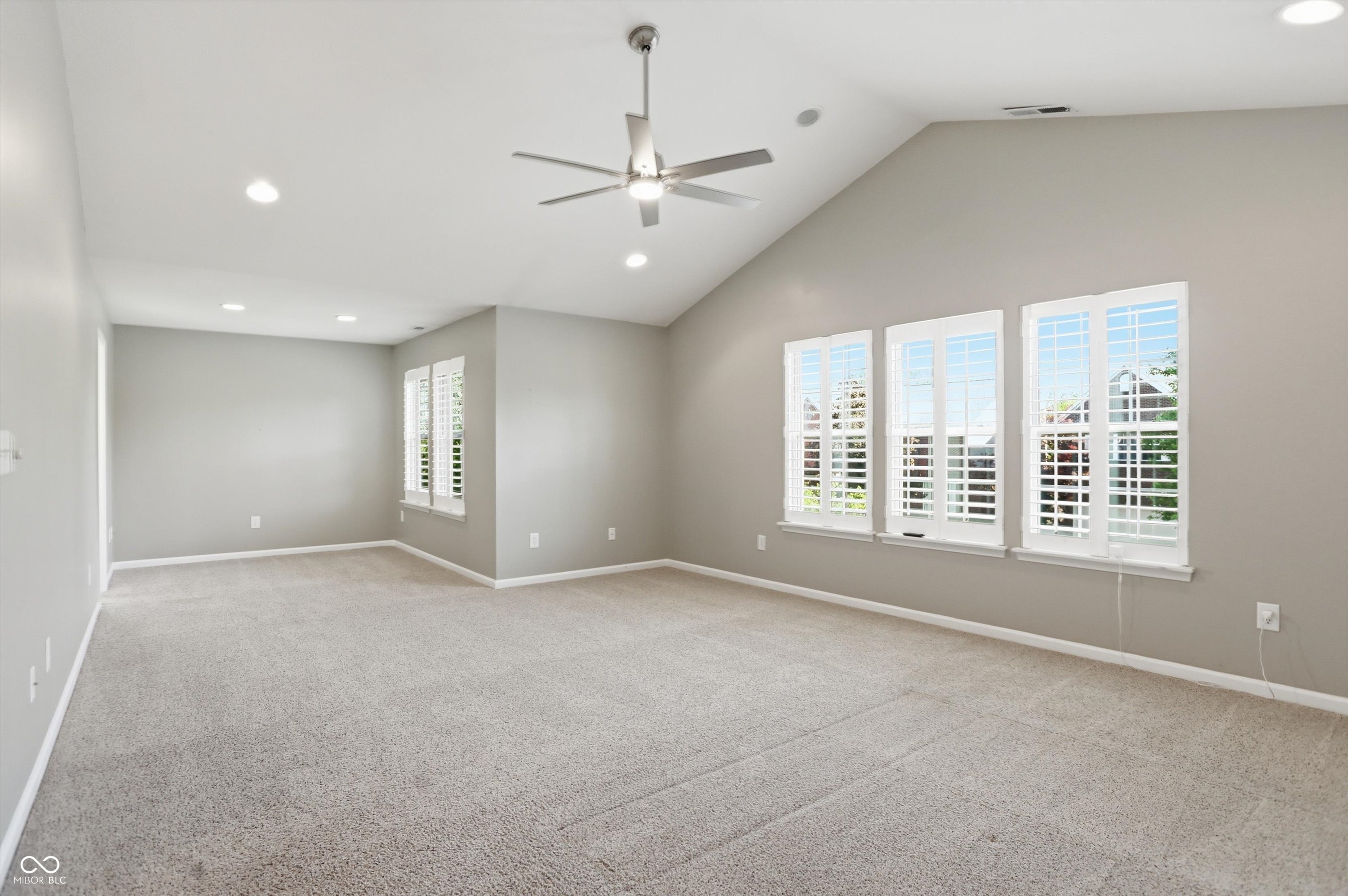 4499 Diamond Ridge Greenwood, IN 46143 - Photo 36 of 86