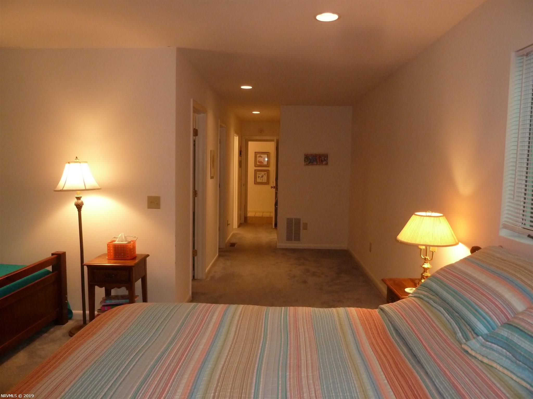 4665 Heavener Road Radford, VA 24141 - Photo 20 of 51 Gallery Image 20