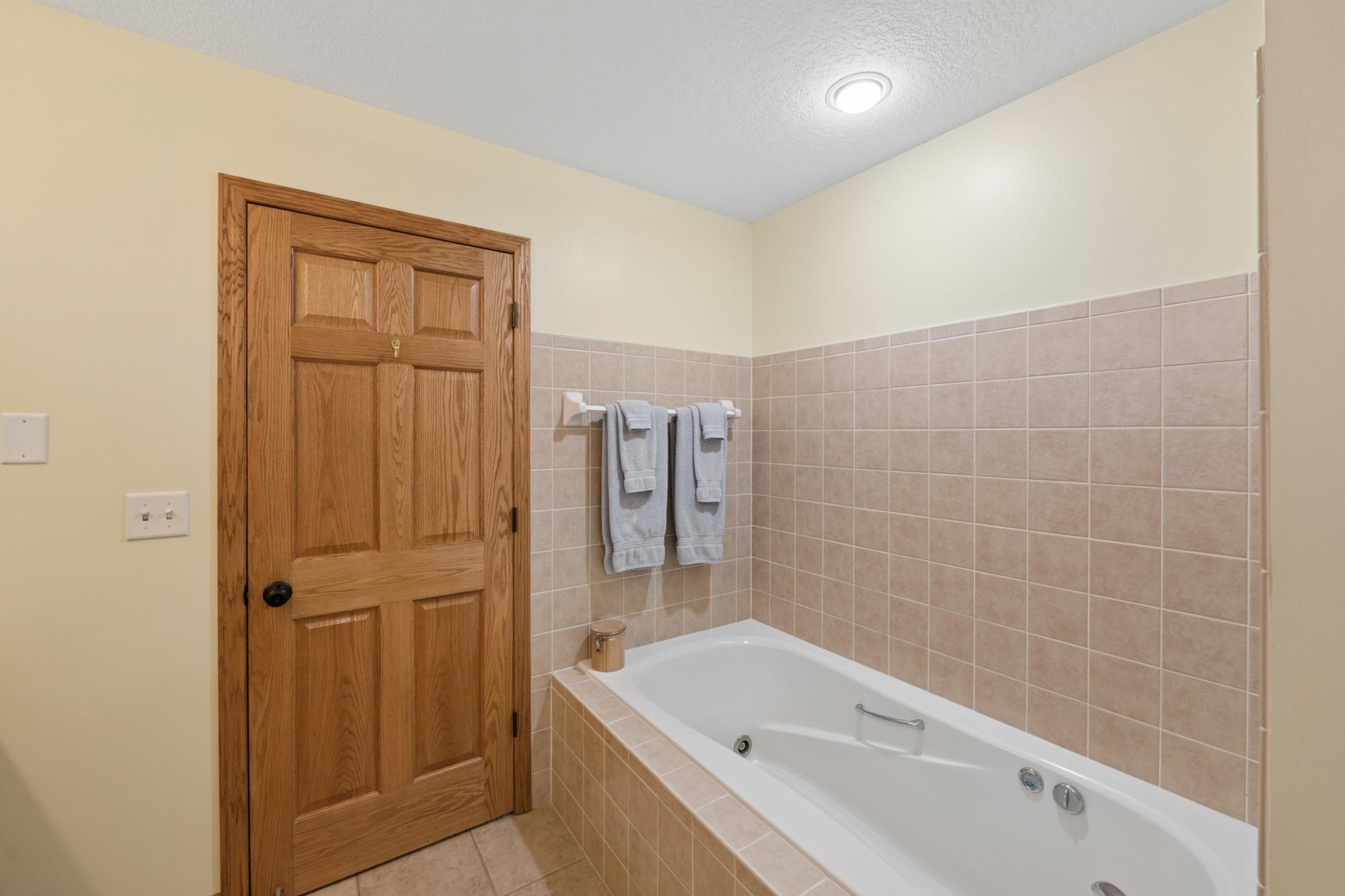 5579 Port Royal Road Isle, MN 56342 - Photo 25 of 49