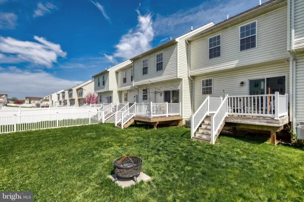 $239,900 | 354 Mesa Lane, Unit 28, York, PA 17408