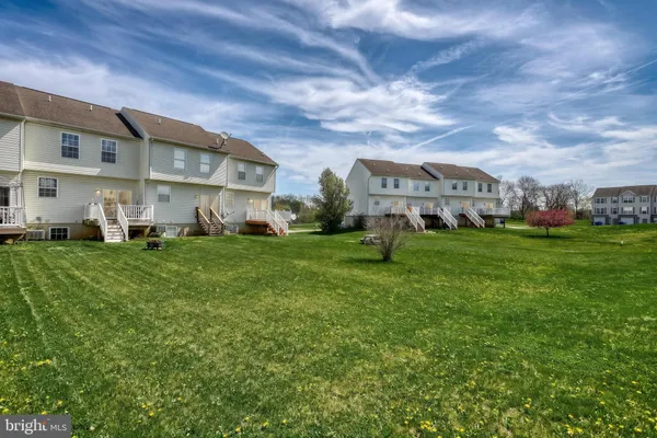 $239,900 | 354 Mesa Lane, Unit 28, York, PA 17408