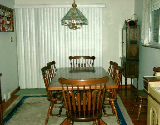 325 Goldsmith Road Pittsburgh, PA 15237 - Photo 3 of 7