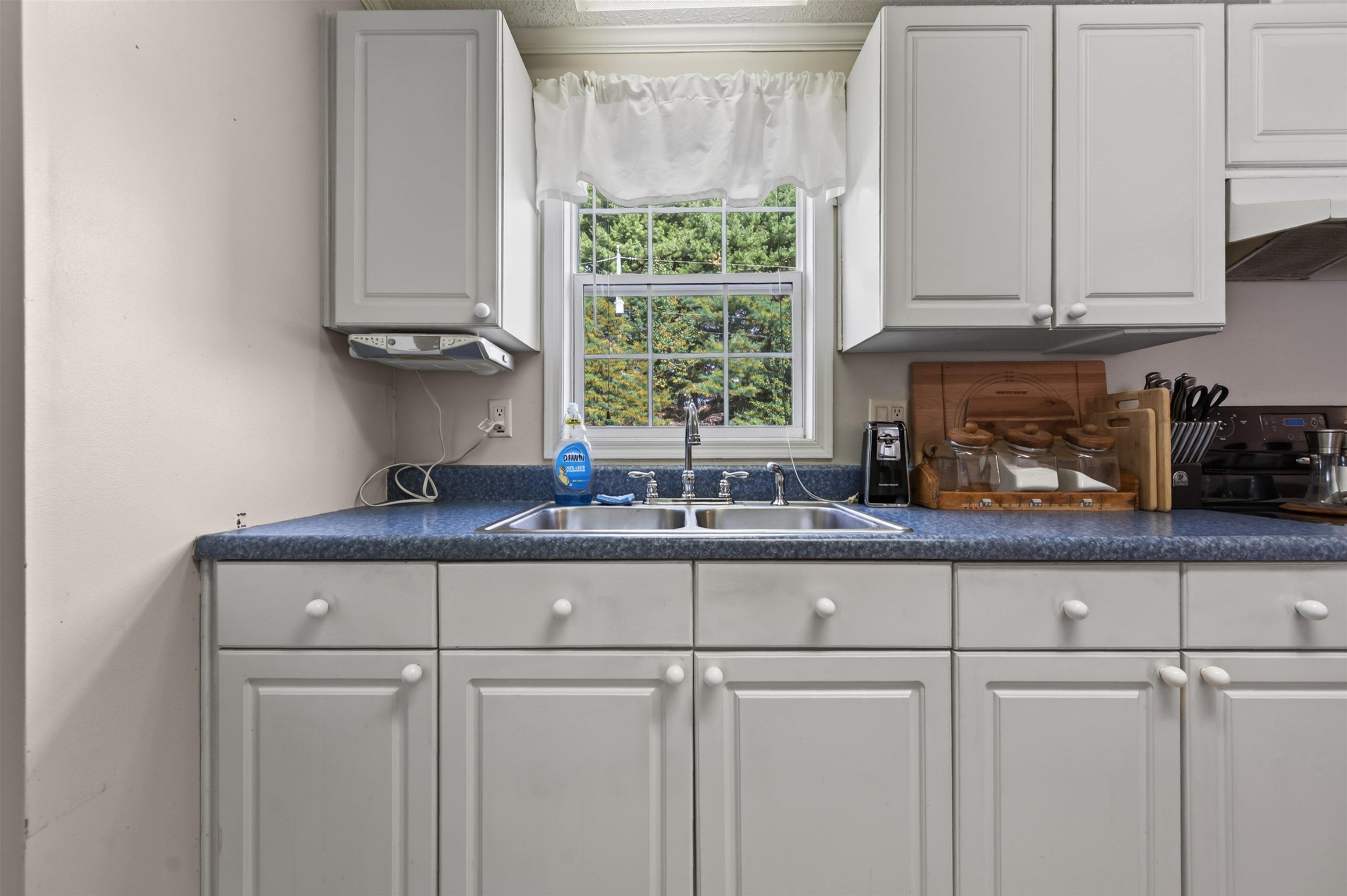 5096 Thornspring Road Pulaski, VA 24301 - Photo 26 of 68 Gallery Image 26