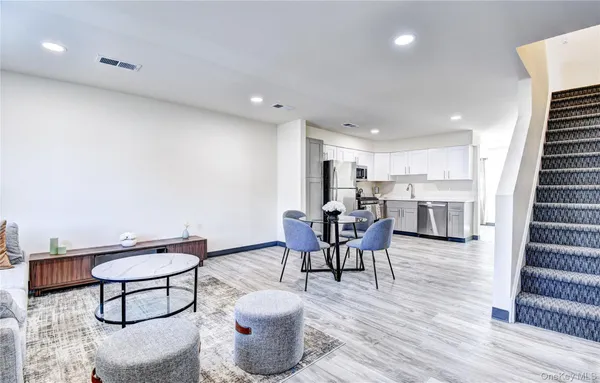 $2,500 | 9 Moka Place, Saugerties, NY 12477