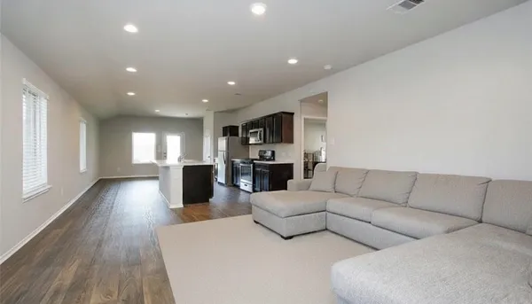 $2,000 | 2354 Otter Falls Drive, Spring, TX 77373