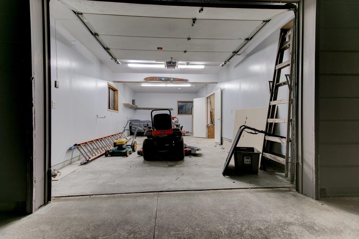 11105 Southwest 56th Terrace Augusta, KS 67010 - Photo 23 of 36