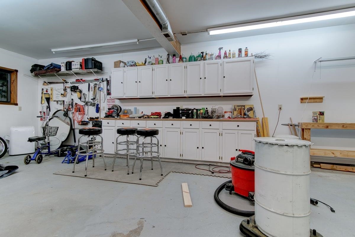 11105 Southwest 56th Terrace Augusta, KS 67010 - Photo 27 of 36