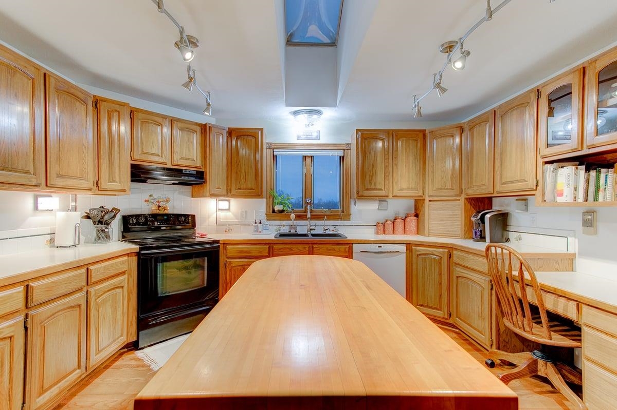 11105 Southwest 56th Terrace Augusta, KS 67010 - Photo 8 of 36