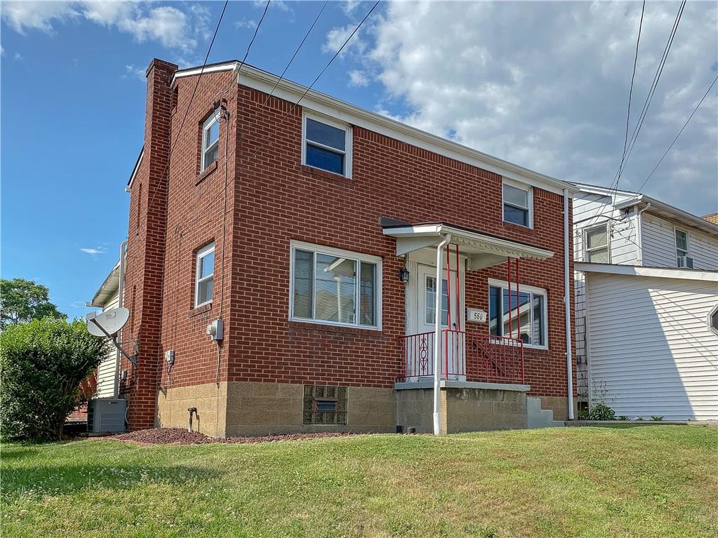 560 Adams Street Rochester, PA 15074 - Photo 2 of 25